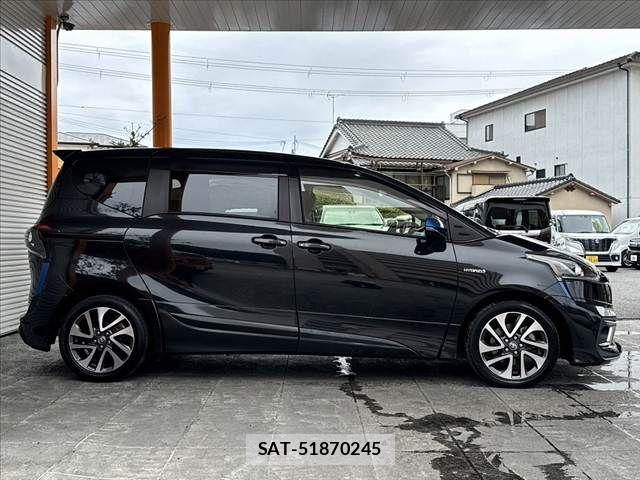 Toyota SIENTA 2015-07 7502855-10