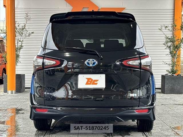 Toyota SIENTA 2015-07 7502855-13