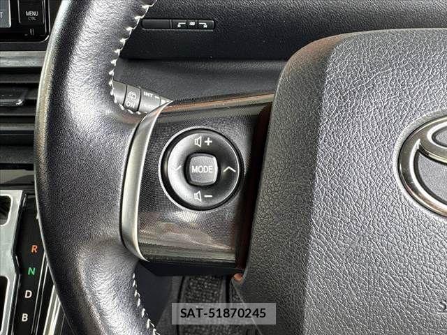Toyota SIENTA 2015-07 7502855-26
