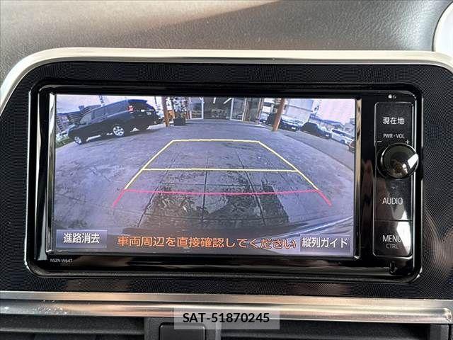 Toyota SIENTA 2015-07 7502855-3
