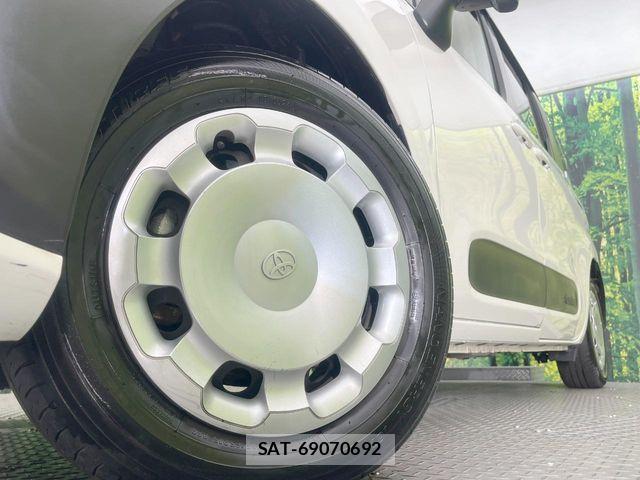 Toyota SIENTA 2024-04 7502840-13
