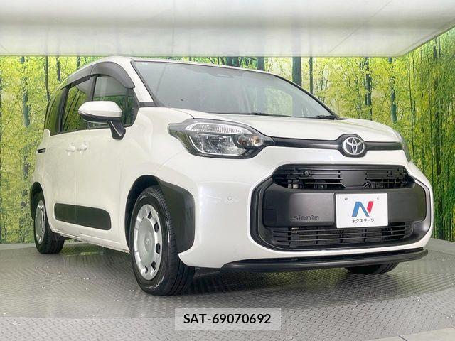 Toyota SIENTA 2024-04 7502840-16