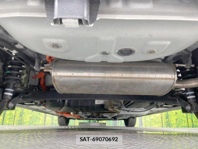 Toyota SIENTA 2024-04 7502840-19