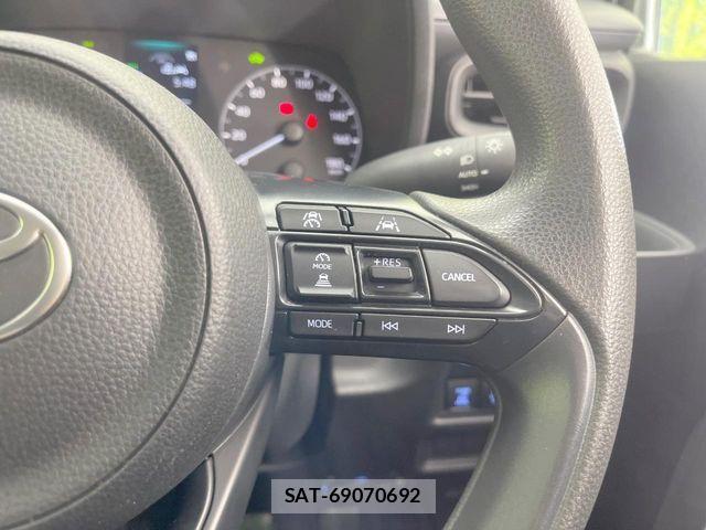Toyota SIENTA 2024-04 7502840-5