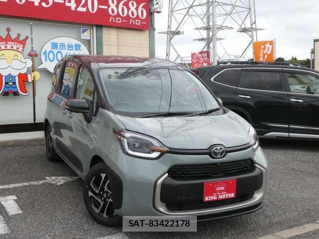Toyota SIENTA 2026-02 7502826-11