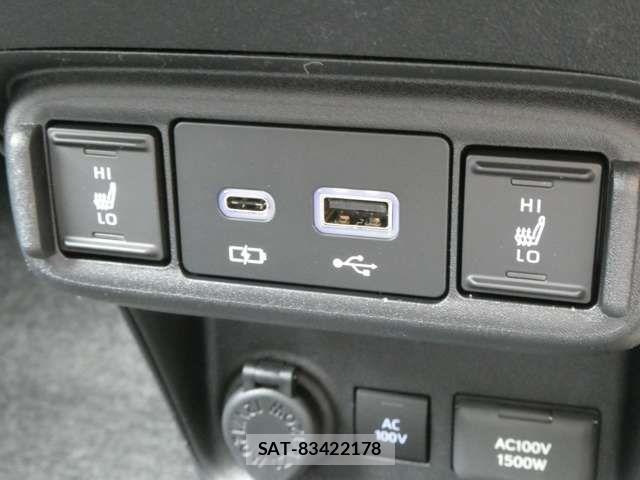 Toyota SIENTA 2026-02 7502826-5