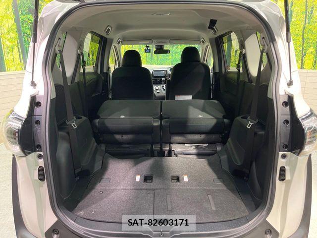 Toyota SIENTA 2016-10 7502847-10