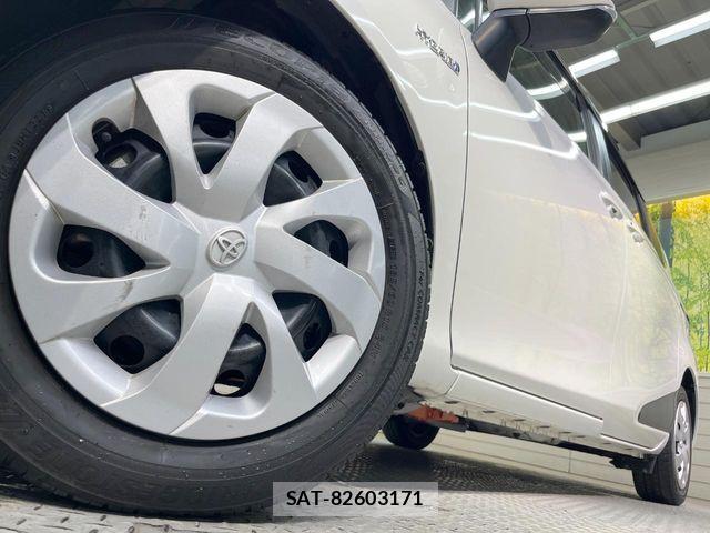 Toyota SIENTA 2016-10 7502847-13
