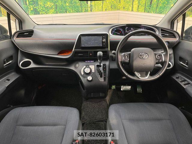 Toyota SIENTA 2016-10 7502847-1