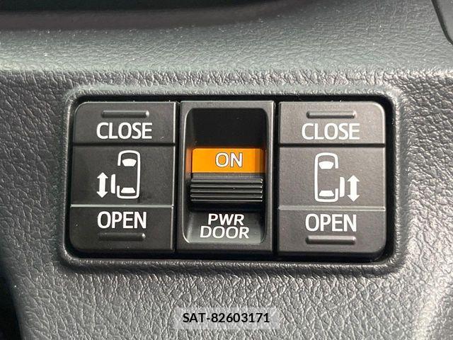Toyota SIENTA 2016-10 7502847-4