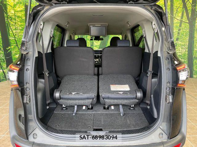 Toyota SIENTA 2017-02 7502857-10