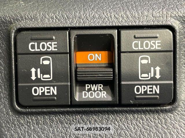 Toyota SIENTA 2017-02 7502857-6