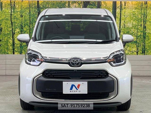 Toyota SIENTA 2023-10 7502834-13