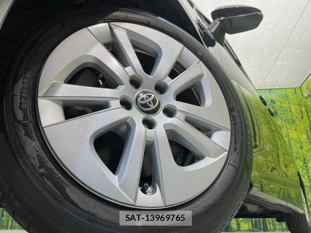 Toyota SIENTA 2017-06 7502856-12