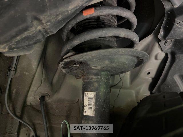 Toyota SIENTA 2017-06 7502856-19