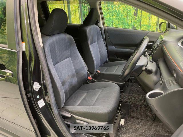 Toyota SIENTA 2017-06 7502856-7