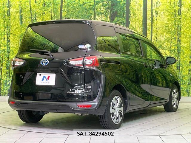 Toyota SIENTA 2019-01 7502845-16