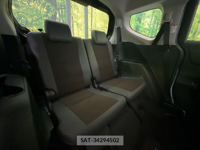 Toyota SIENTA 2019-01 7502845-8