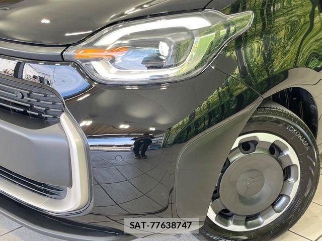Toyota SIENTA 2023-06 7502837-12