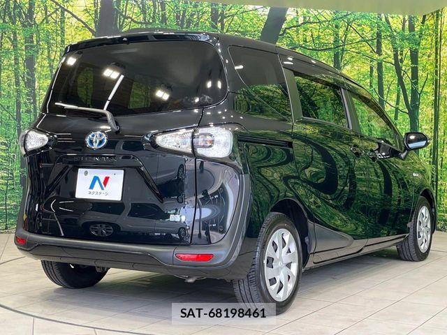 Toyota SIENTA 2015-09 7502850-16