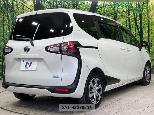 Toyota SIENTA 2021-03 7502843-16