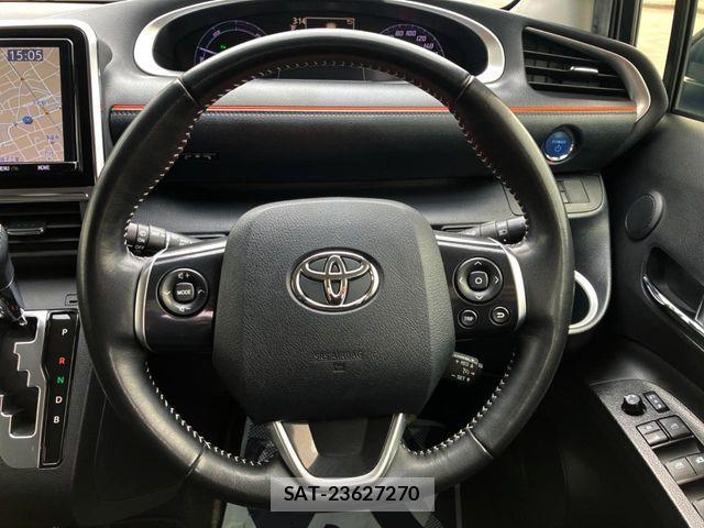 Toyota SIENTA 2018-09 7510051-10
