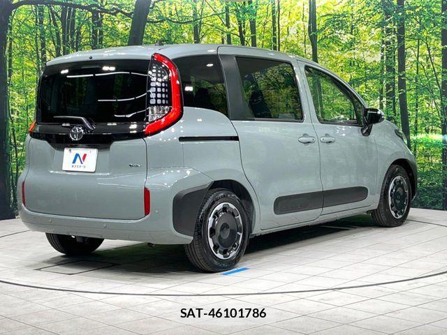 Toyota SIENTA 2026-05 7502829-17