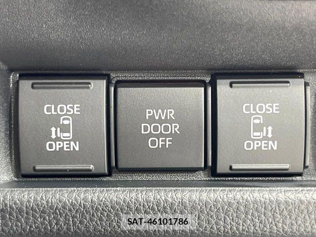 Toyota SIENTA 2026-05 7502829-5