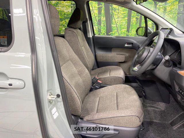 Toyota SIENTA 2026-05 7502829-7