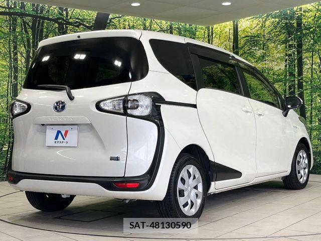 Toyota SIENTA 2016-03 7502851-18