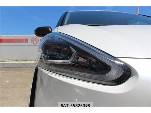 Toyota SIENTA 2017-02 7502858-13