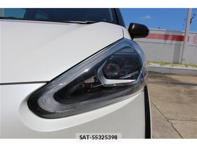 Toyota SIENTA 2017-02 7502858-14