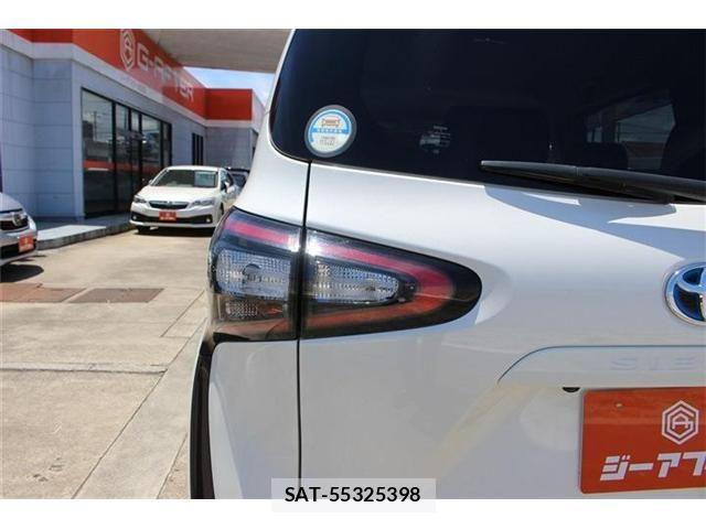 Toyota SIENTA 2017-02 7502858-19