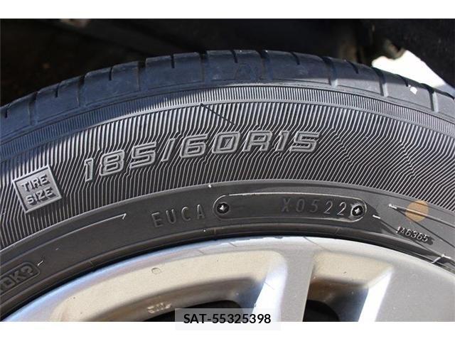 Toyota SIENTA 2017-02 7502858-26