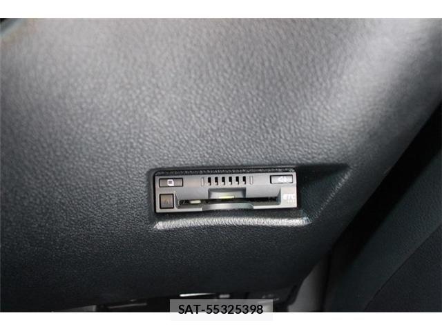 Toyota SIENTA 2017-02 7502858-2