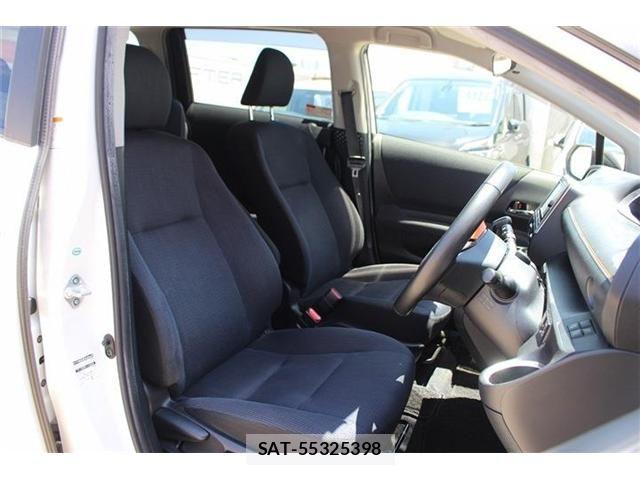 Toyota SIENTA 2017-02 7502858-29