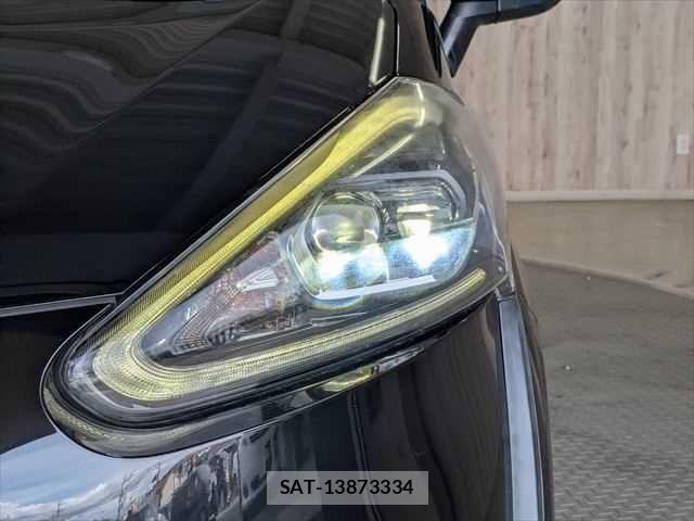Toyota SIENTA 2018-08 7502854-14