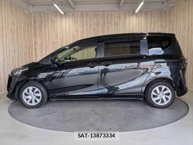 Toyota SIENTA 2018-08 7502854-23