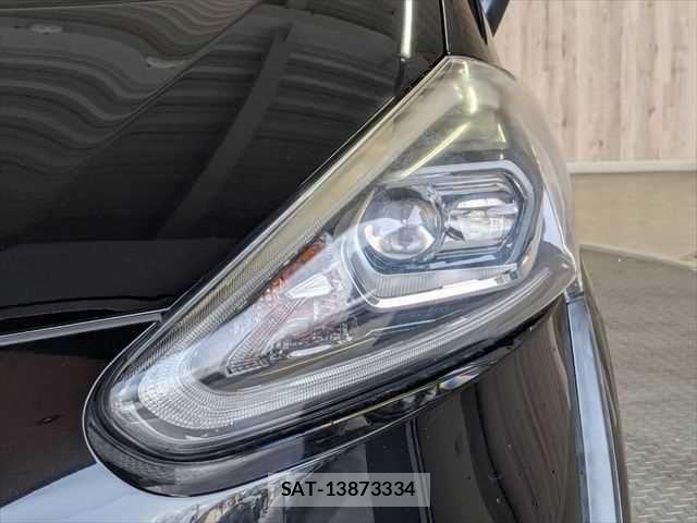 Toyota SIENTA 2018-08 7502854-24