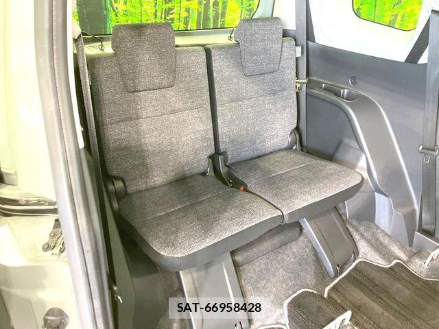 Toyota SIENTA 2023-11 7502839-9