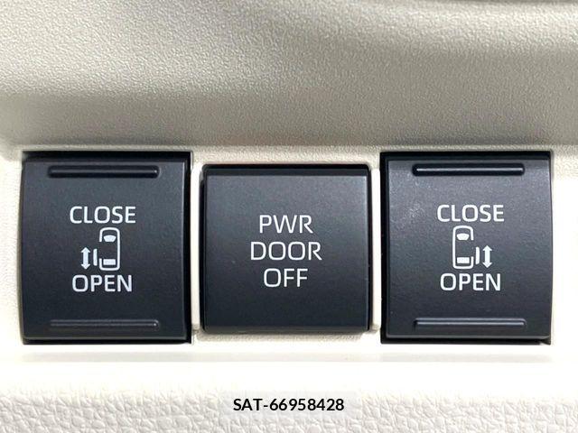 Toyota SIENTA 2023-11 7502839-2