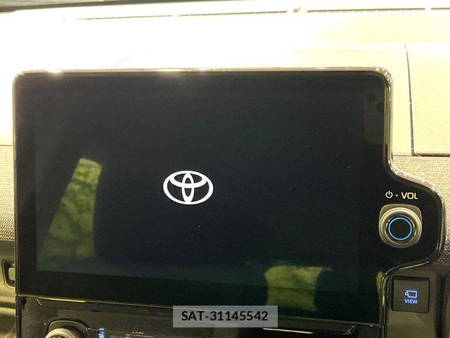 Toyota SIENTA 2022-10 7502836-2