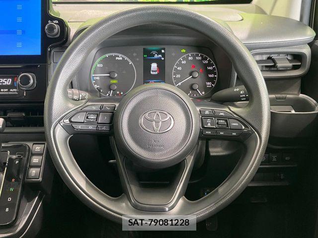 Toyota SIENTA 2023-05 7502838-10