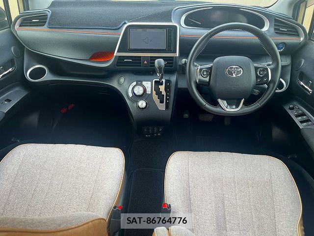 Toyota SIENTA 2022-04 7502842-1