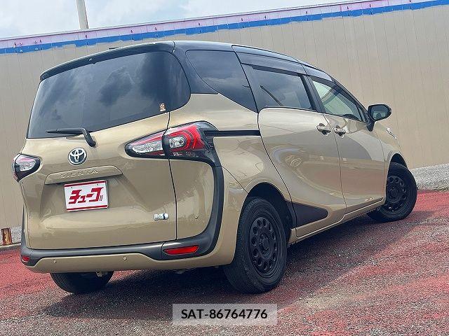 Toyota SIENTA 2022-04 7502842-2