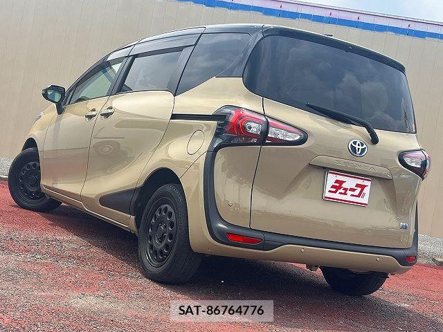 Toyota SIENTA 2022-04 7502842-8