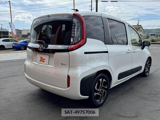 Toyota SIENTA 2024-09 7502830-14