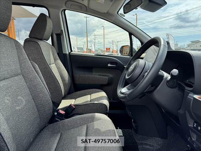 Toyota SIENTA 2024-09 7502830-15
