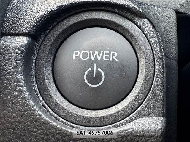 Toyota SIENTA 2024-09 7502830-26