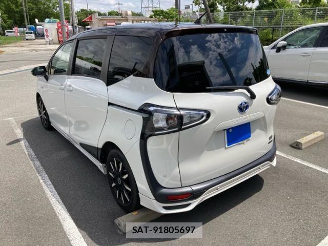Toyota SIENTA 2018-12 7502853-1